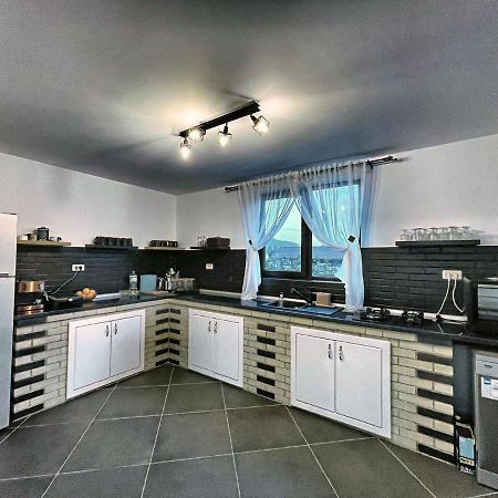 Casa Din Podirei Villa Capu Cîmpului Eksteriør billede