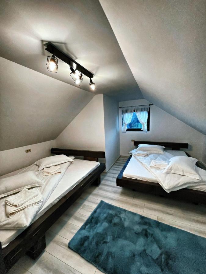 Casa Din Podirei Villa Capu Cîmpului Eksteriør billede