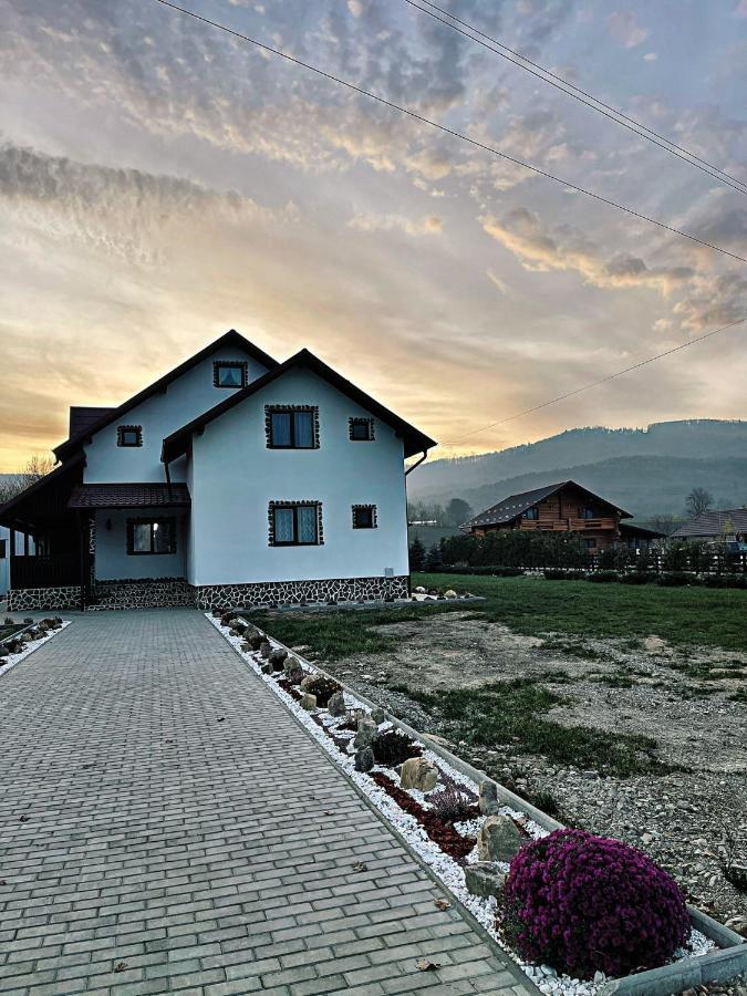 Casa Din Podirei Villa Capu Cîmpului Eksteriør billede