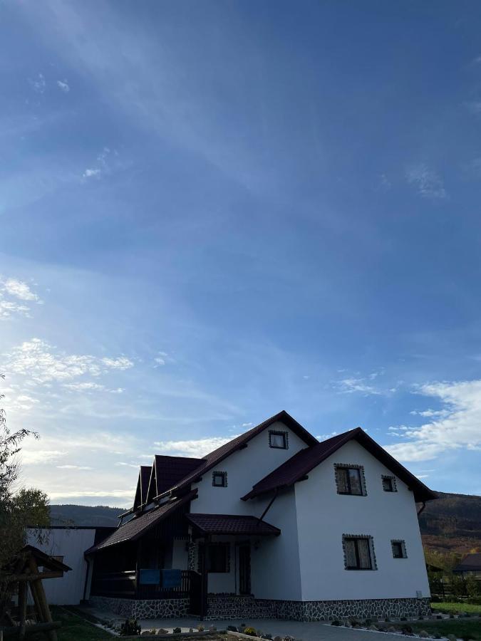 Casa Din Podirei Villa Capu Cîmpului Eksteriør billede