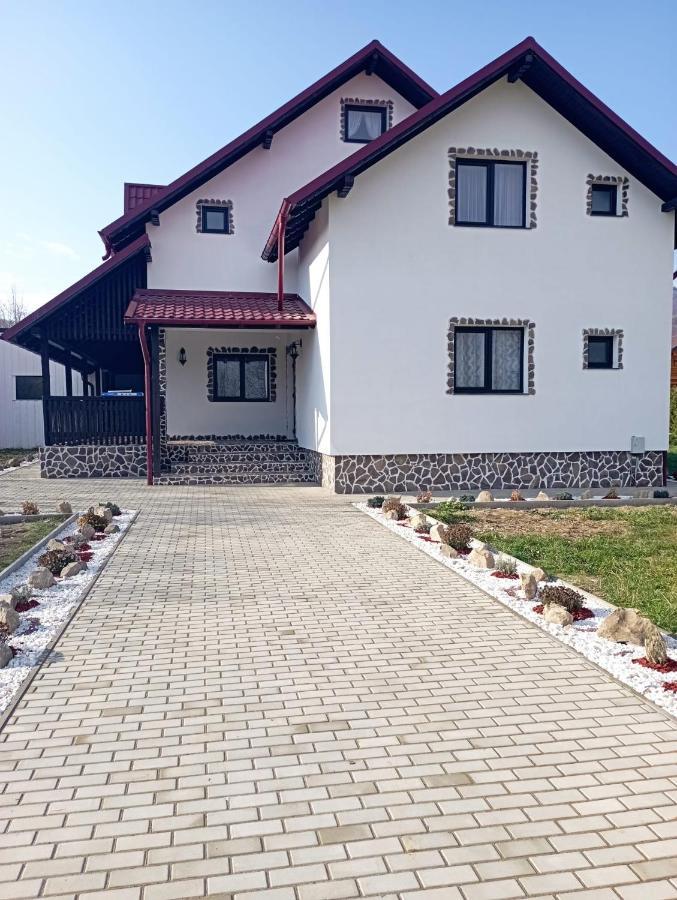 Casa Din Podirei Villa Capu Cîmpului Eksteriør billede
