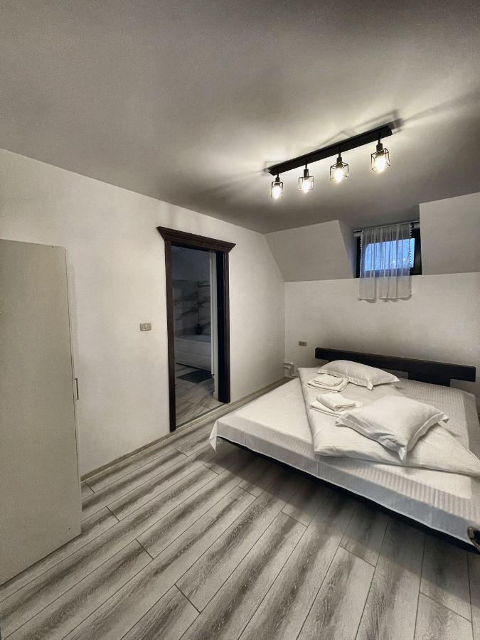 Casa Din Podirei Villa Capu Cîmpului Eksteriør billede